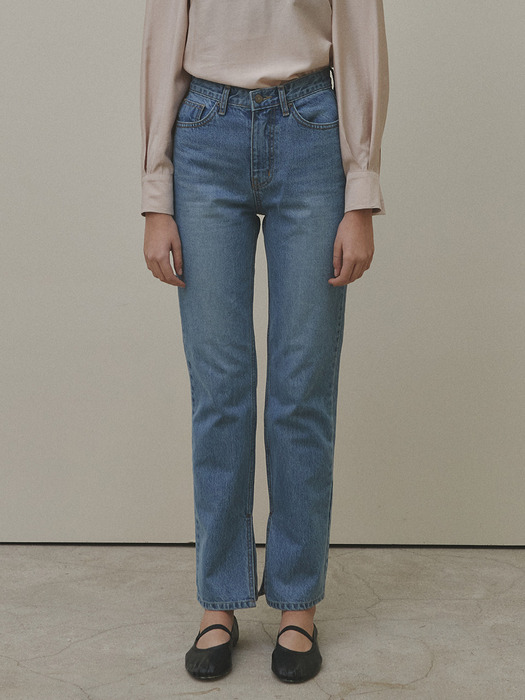 SIDE SLIT STRAIGHT DENIM PANTS [LIGHT BLUE]