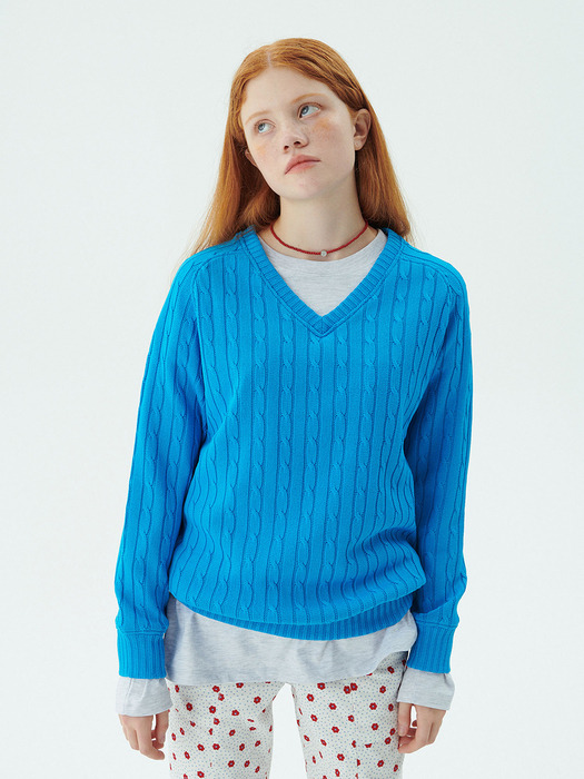 V-Neck Cable Pullover_Cobalt Blue