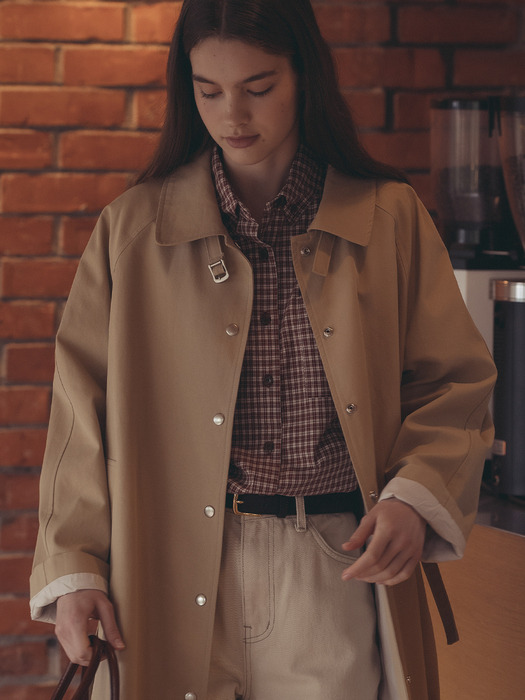 Slim belt raglan sleeve trench coat_Beige