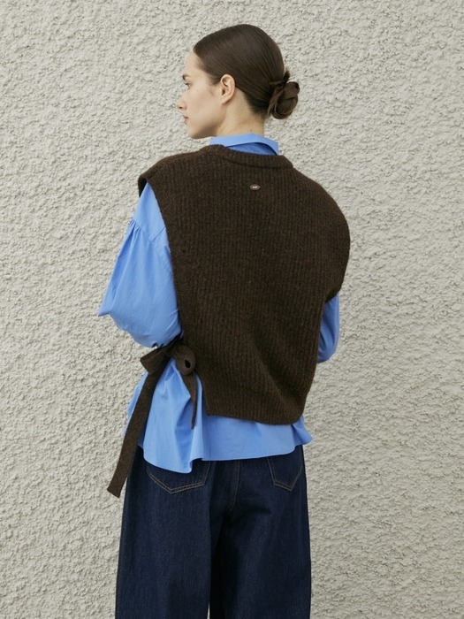 MADELEINE KNIT VEST_BROWN