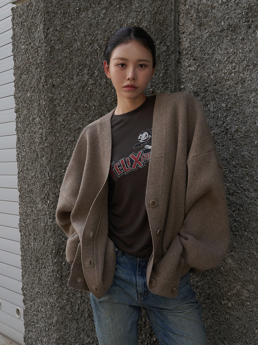 24FW R loose fit boxy knit cardigan