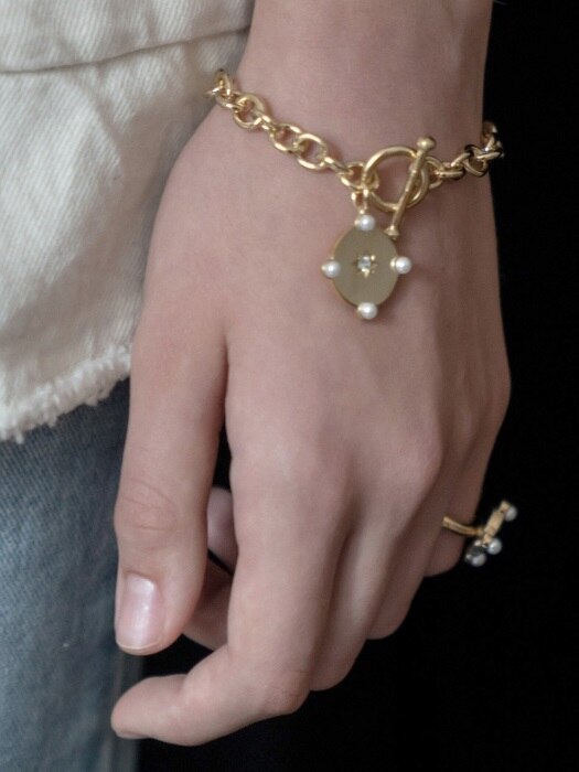glam quarter pendant bracelet
