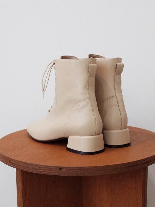 all basic lace up boots light beige