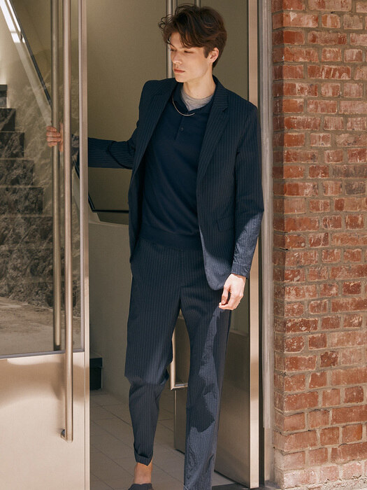 Slim-fit Seersucker Jacket_NAVY PIN-STRIPE