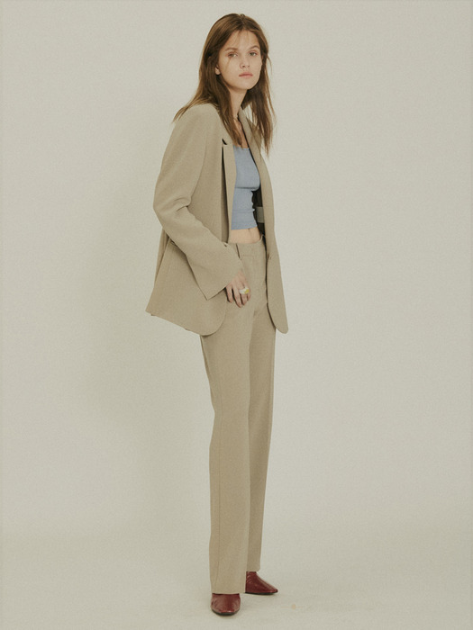 [리퍼브][Drama Signature] Slim Bootcut Trousers_D.BEIGE