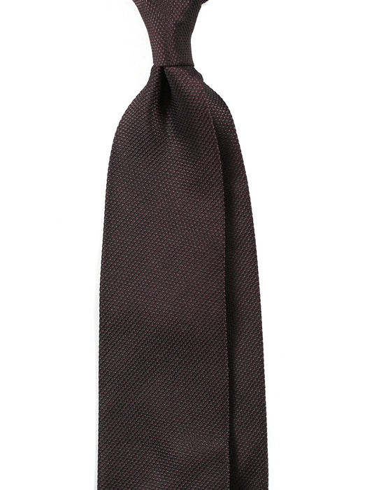 http://www.fruistore.com/product/grenadine-silk-necktiedark-brown/911/category/51/display/1/