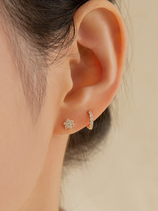 14k gold flower 7 CZ earrings (14k 골드) a04