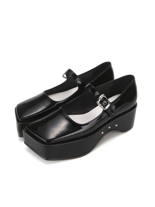Squared toe mary jane platforms | Glossy black