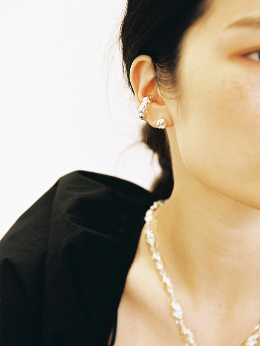 Stone earrings Gold