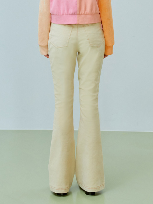 The Swingy Flare pants (Ivory)