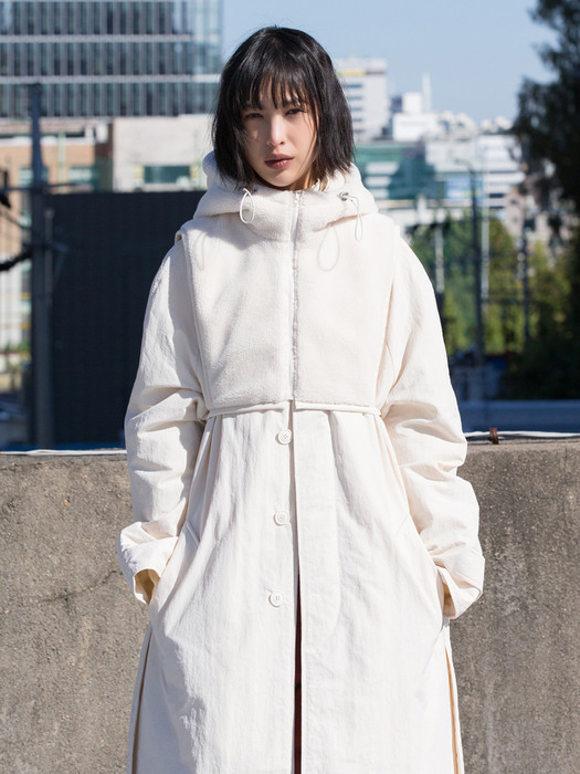 SHEARING HOODY VEST / IVORY