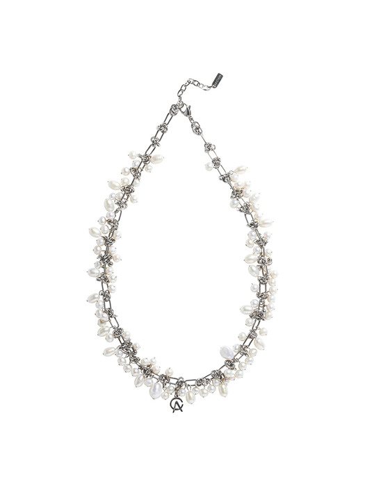 WHITE VERY BERRY_NECKLACE