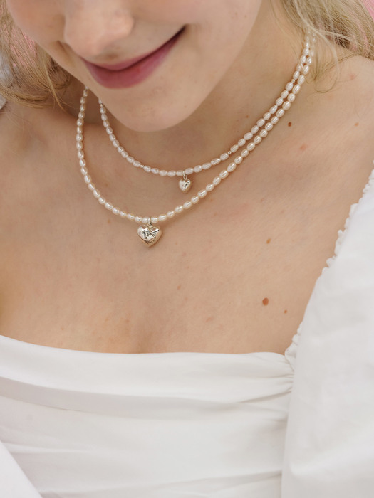 LOVE HEART PEARL NECKLACE