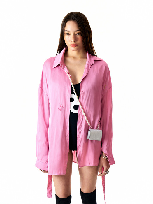 Color Logo Point Shirt Pink
