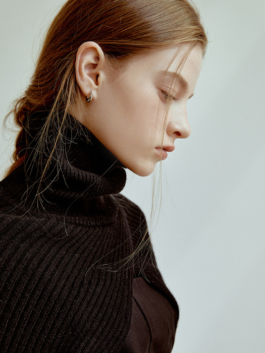 Bolero turtleneck knit (black)