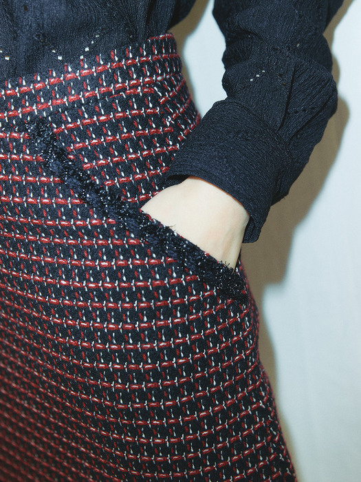 Bulgaria virgin wool A-line tweed skirt / Black