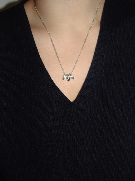 Tiny mango necklace