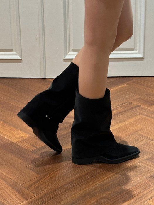 Hill Leg Warmer middle Boots black