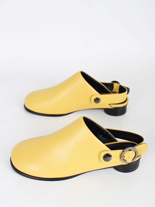 Kkulao strap clog_butter