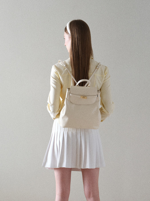 CLASSIC TURN-LOCK BACKPACK (BUTTER)