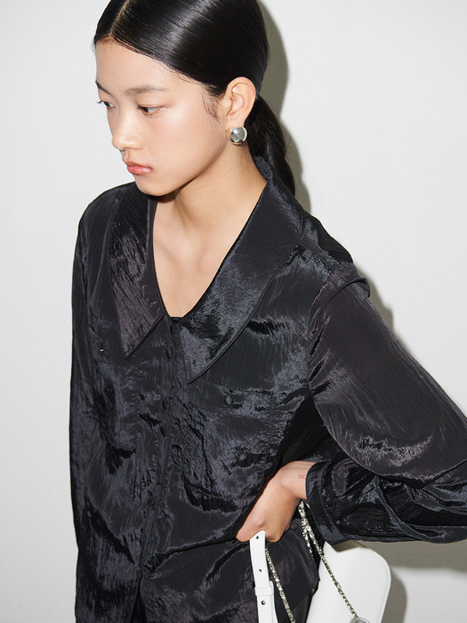 LOW COLLAR BLOUSE - BLACK