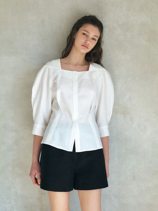 JULES Volume Sleeve Hourglass Fit Blouse_White