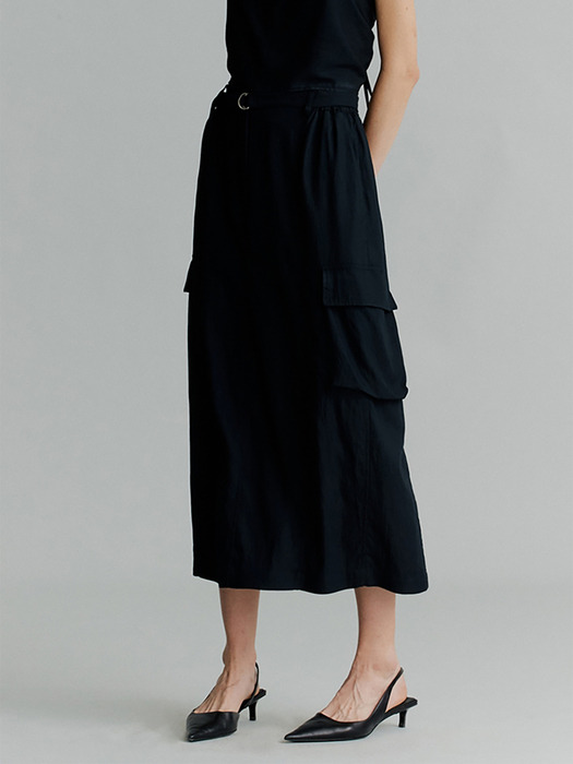 Belted Slit Skirt(Black)