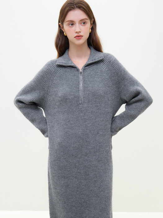 WD_Half zip-up knitted dress