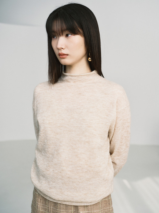 MOHAIR BLENDED LIGHT SWEATER TOP_PALE BEIGE