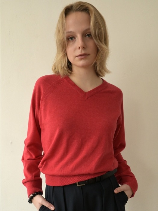 Roa V-neck Knit [Red]