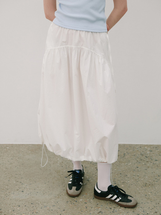 Shirring volume Stopper Skirt White