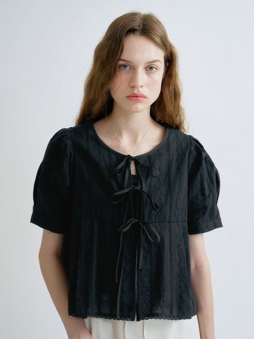 S Lovely Silhouette Ribbon Blouse_Black