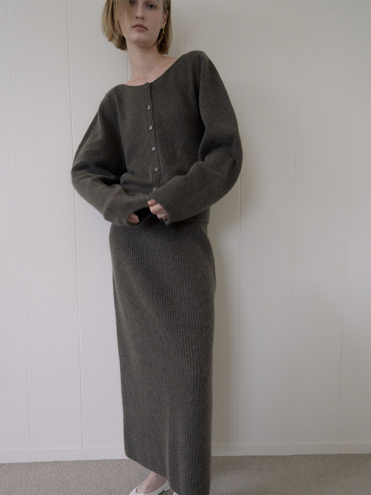 WHOLE GARMENT RACCOON SKIRT_KALE BROWN