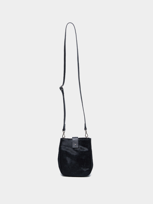 MINI CALF CROSS BAG, BLACK