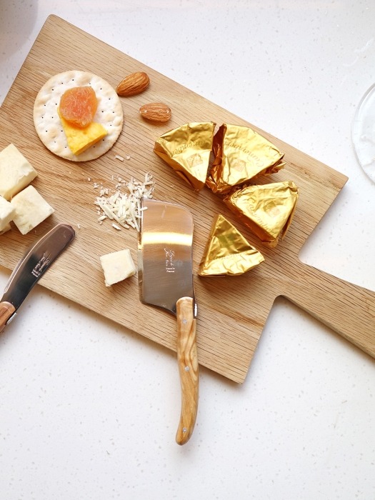 장네론 라귀올 올리브 치즈커터