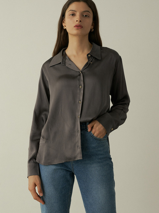 comos417 gold button silk blouse (grey)