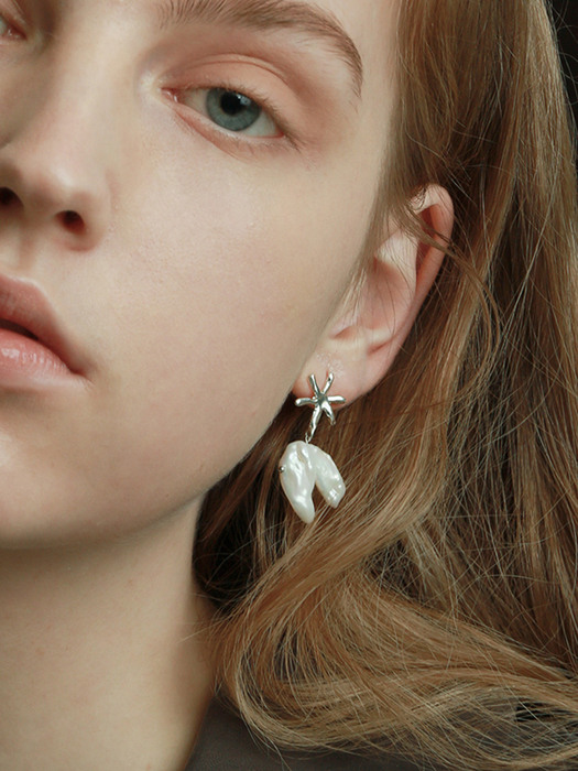The classical star earrings no.5