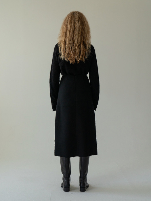 cutting slit skirt (black)