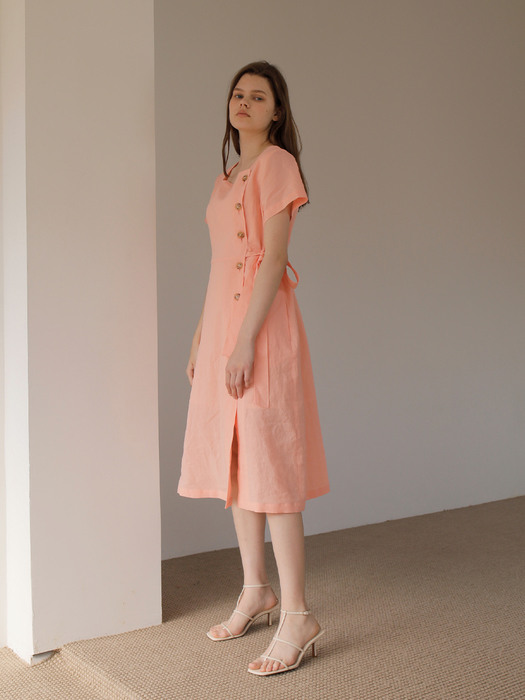 SQUARE BUTTON DRESS/PEACH