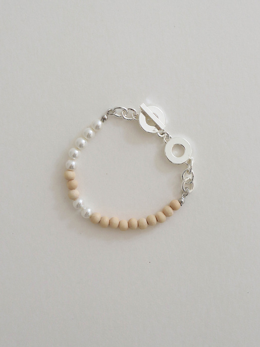 wood pearl bracelet