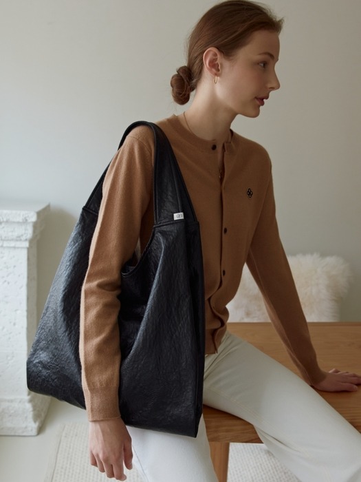 [단독]coffee bag (shoulder) - black leather