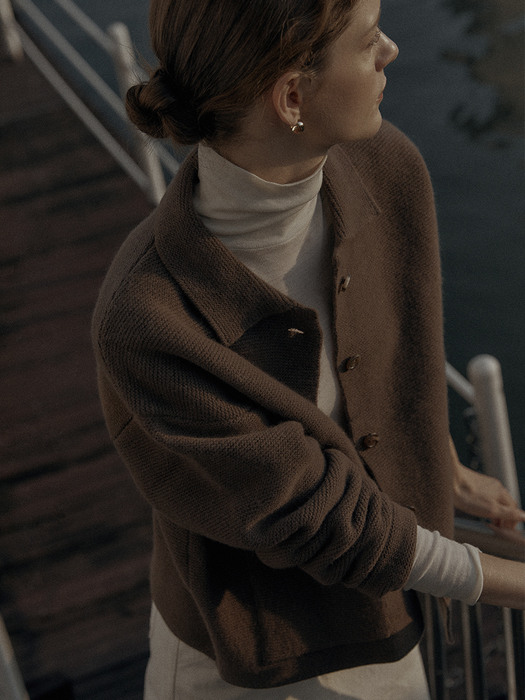 NOTHING WRITTEN낫띵리튼][EXCLUSIVE] Antea Knitted Cardigan (Brown)