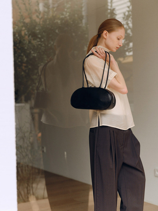 Medium Pebble shoulder bag Wrinkled black