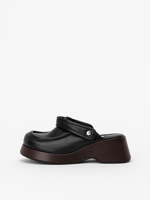 Oline Clog Slingback Slides in Regular Black with Roast Brown