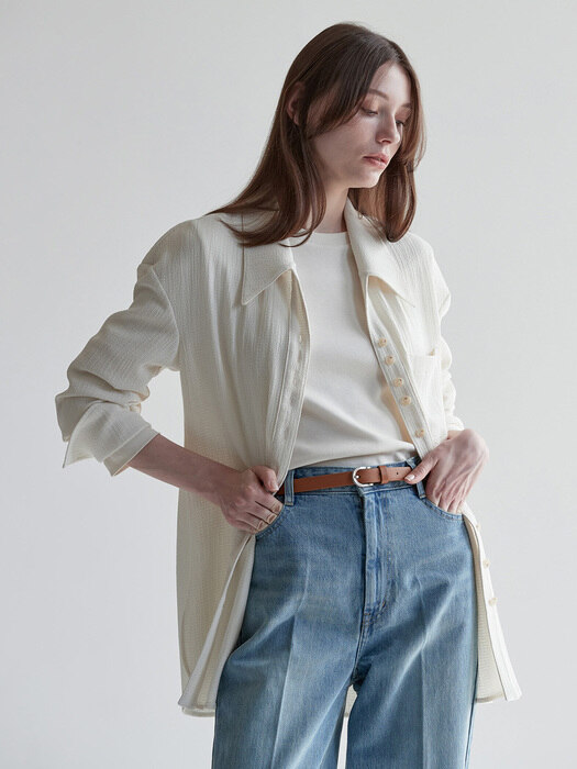 BIG COLLAR BUTTON POINTED BLOUSE_CREAM YELLOW