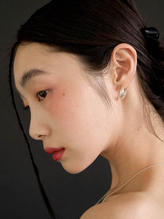 floral leaf earring