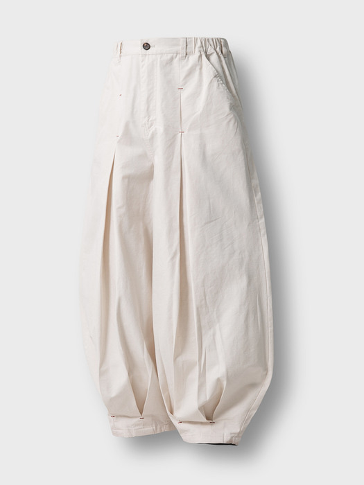 Unbalance Long Tuck Balloon Pants - Ivory