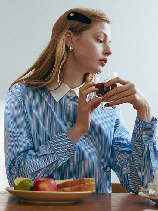 CROP COLLAR SHIRT BLUE