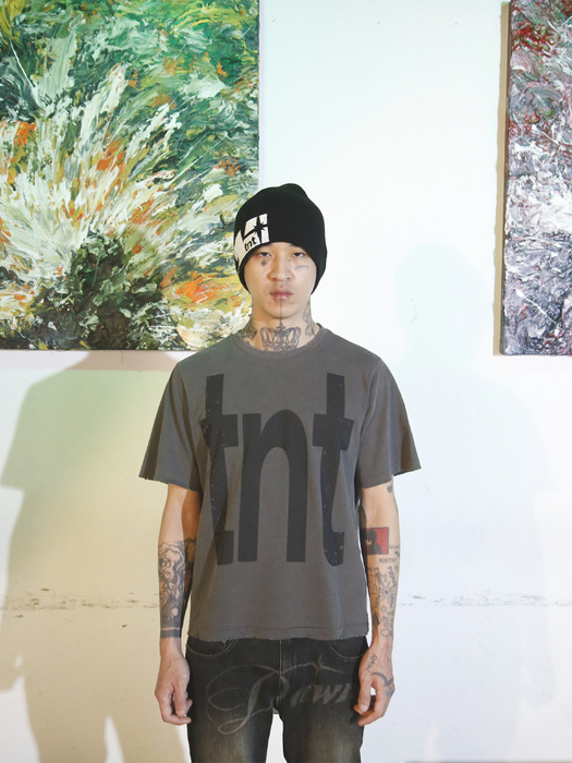 [TNT] T.N.TEE - Charcoal Grey