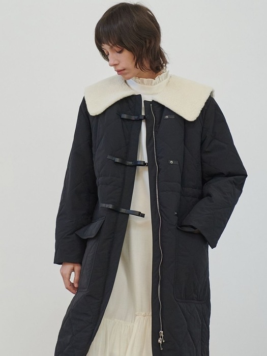 CAPE FUR COLLOR QUILTING COAT_BLACK